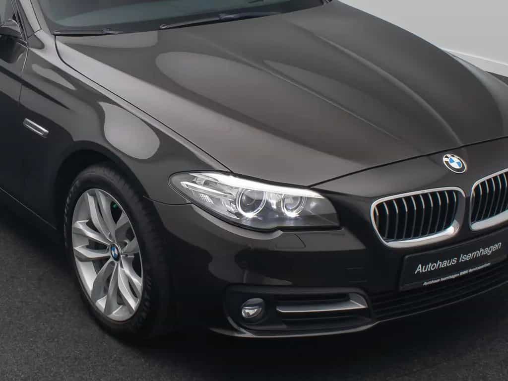 BMW 5 Series 520d HUD Alarm Komfortsitze SoftClose AHK Sport 10/2015-photo-18