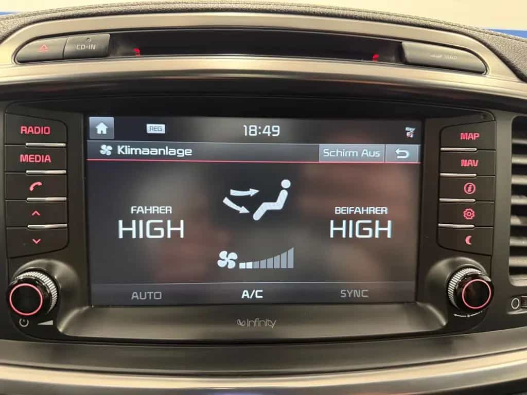 Kia Sorento Platinum Edition 2.2d 4WD ACC 360° 05/2017-photo-23