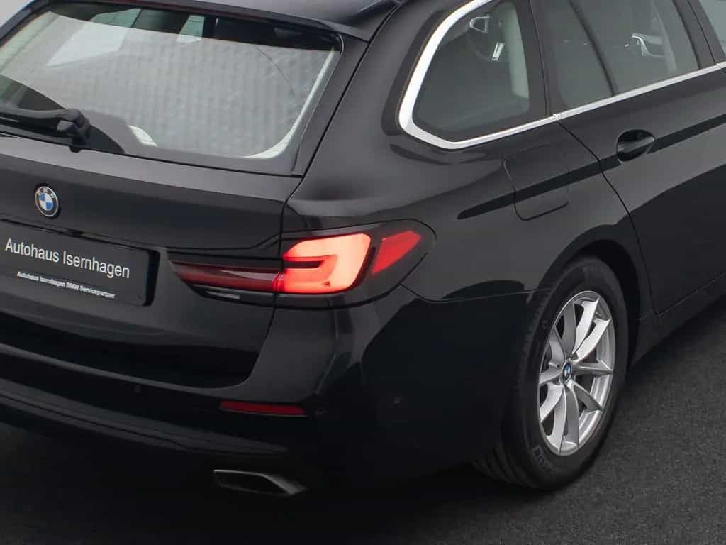 BMW 5 Series 530d Alarm 4xKlima DAB Kamera Panorama Sportsitz 08/2022-photo-17
