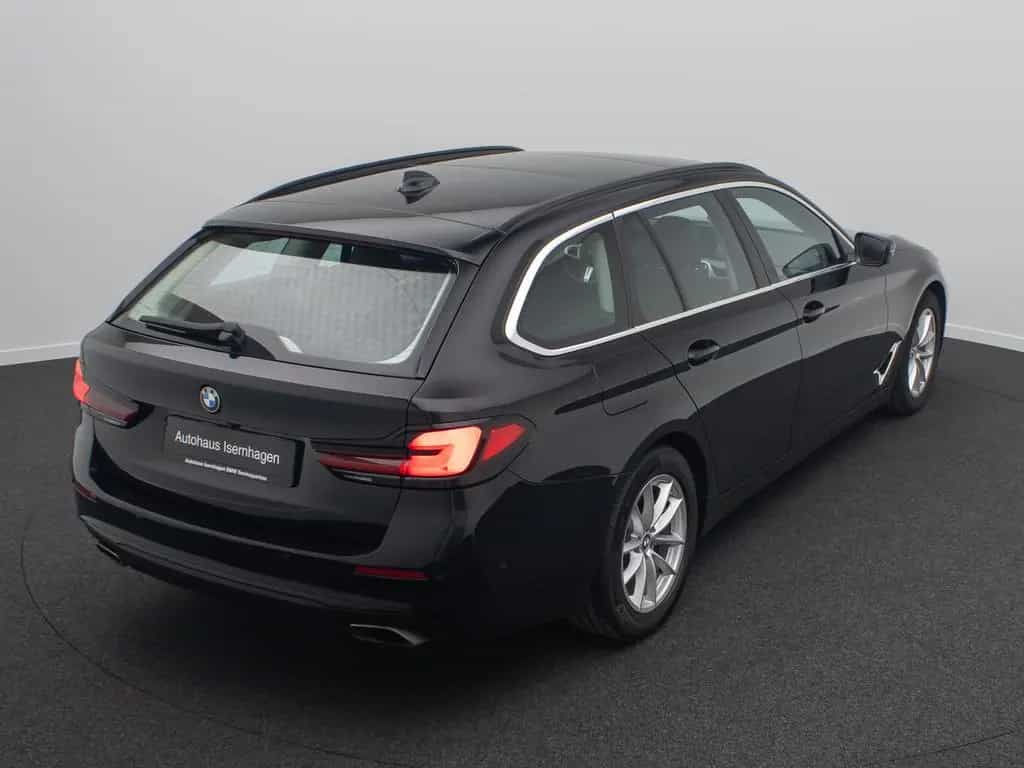 BMW 5 Series 530d Alarm 4xKlima DAB Kamera Panorama Sportsitz 08/2022-photo-6