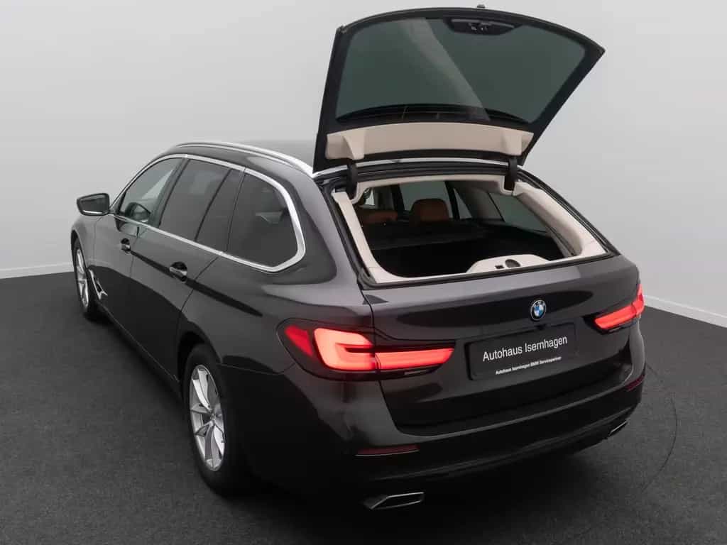 BMW 5 Series 520d Alarm DAB Kamera 4xKlima Leder Sport Parkas 01/2021-photo-12