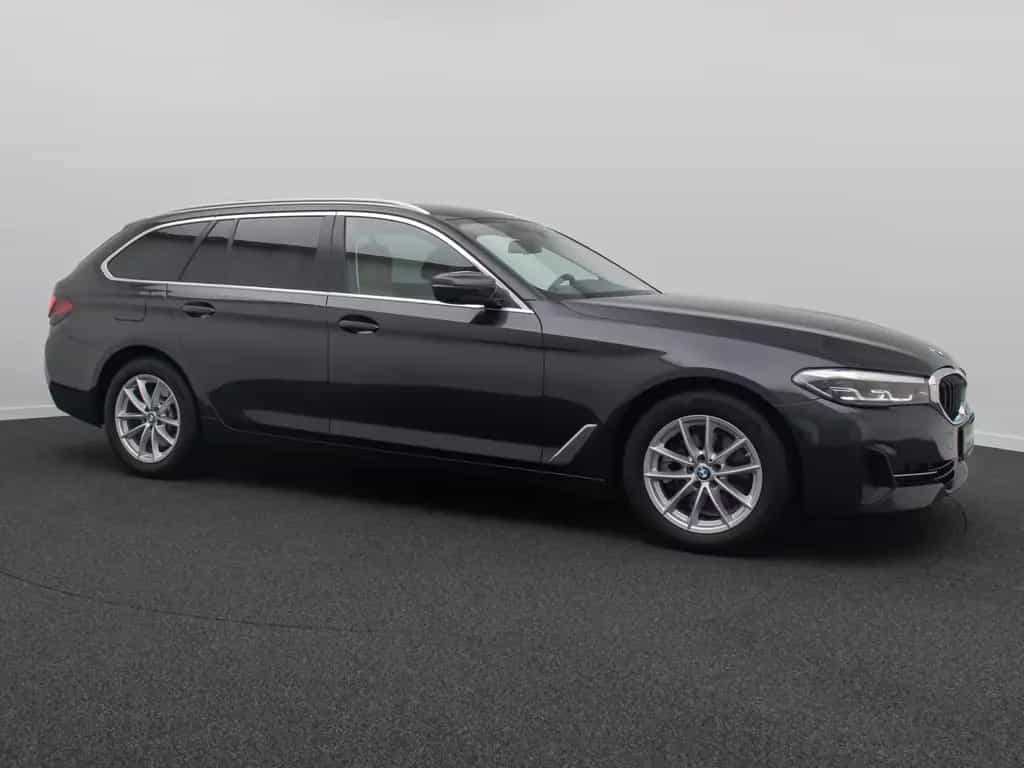 BMW 5 Series 520d Alarm DAB Kamera 4xKlima Leder Sport Parkas 01/2021-photo-3