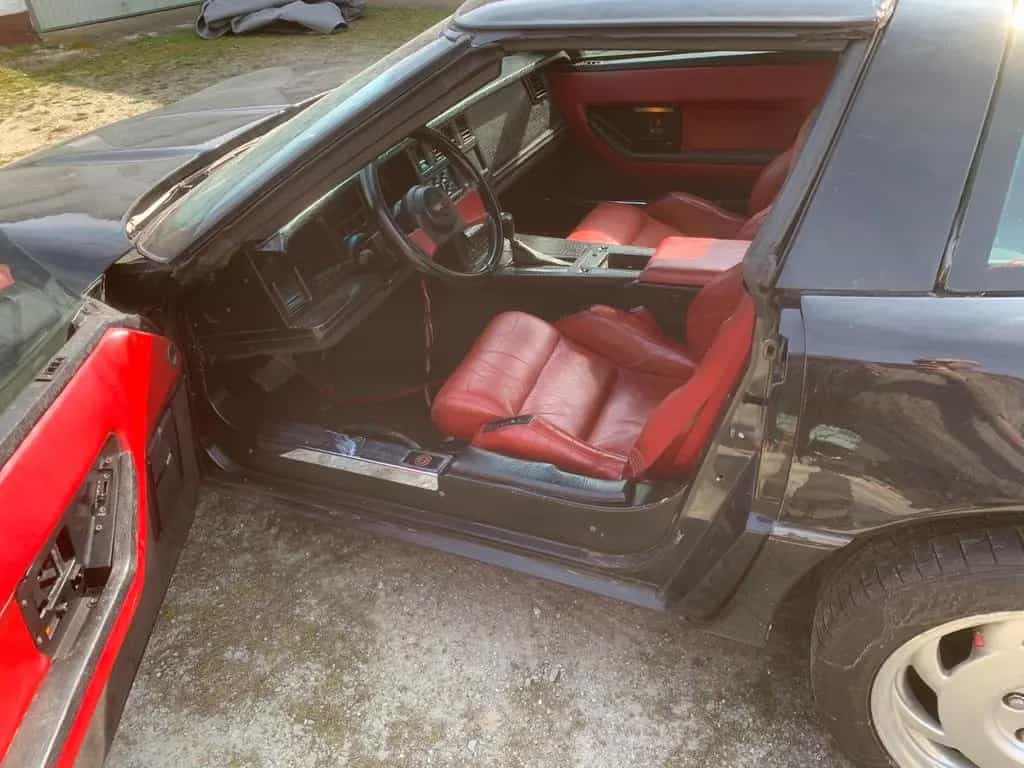 Corvette C4 03/1987-photo-11