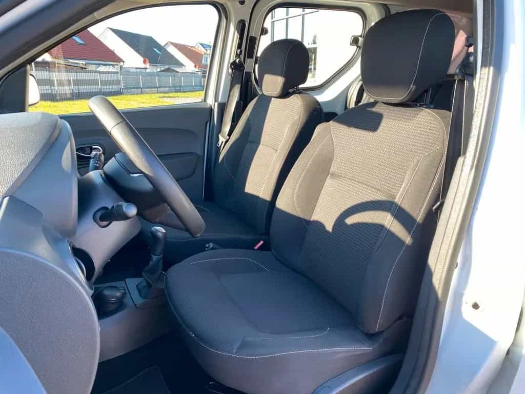 Dacia Dokker COMFORT 1.Hd SCHECKHEFT ALLWETTER KLIMA 04/2018-photo-33