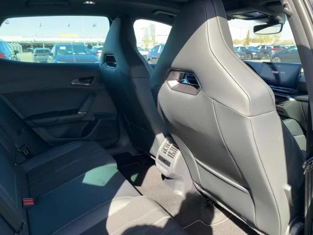 Cupra Formentor 2.0 TSI VZ LED Navi Keyless AD Kurvenl 02/2024-photo-11