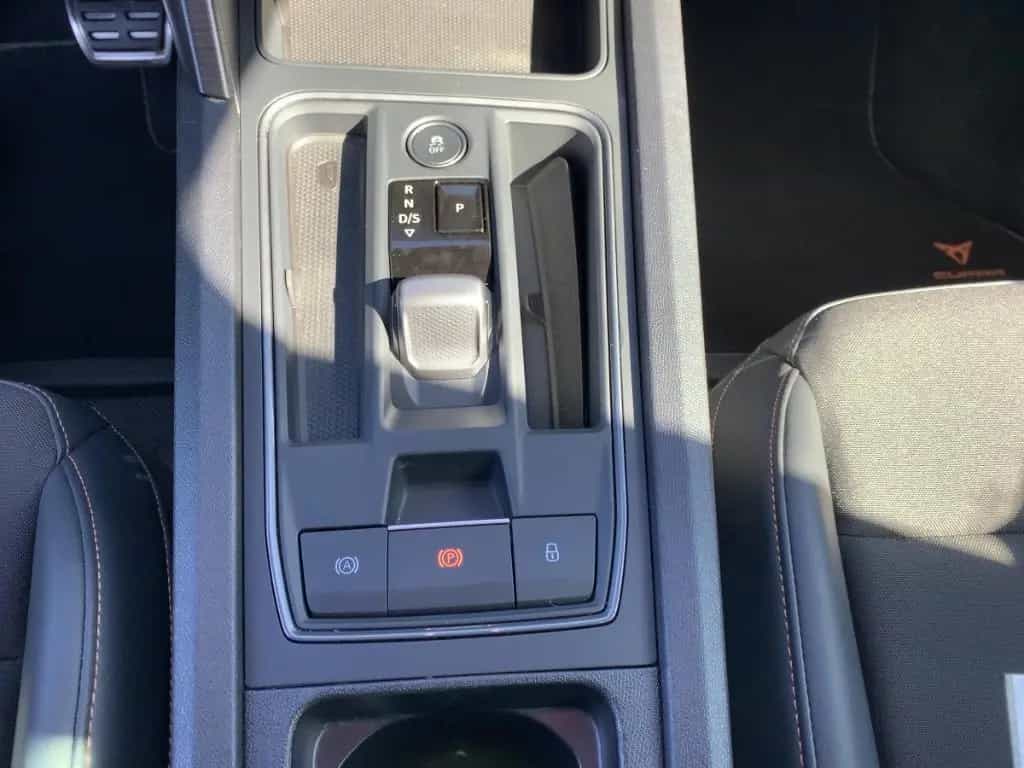 Cupra Formentor 2.0 TSI VZ LED Navi Keyless AD Kurvenl 02/2024-photo-17