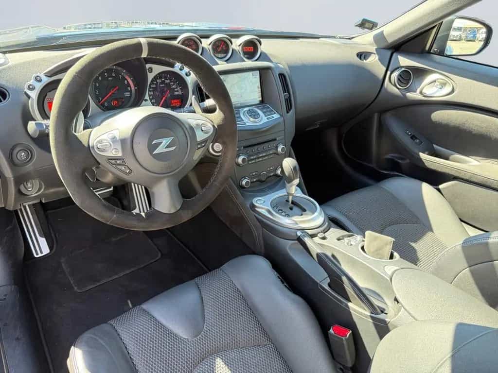 Nissan 370Z Roadster Pack *Klimasitze*BOSE*Kamera*Navi* 04/2018-photo-11
