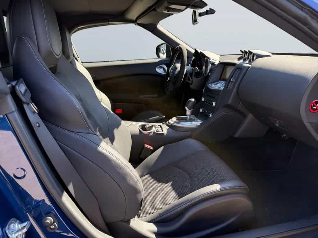 Nissan 370Z Roadster Pack *Klimasitze*BOSE*Kamera*Navi* 04/2018-photo-18