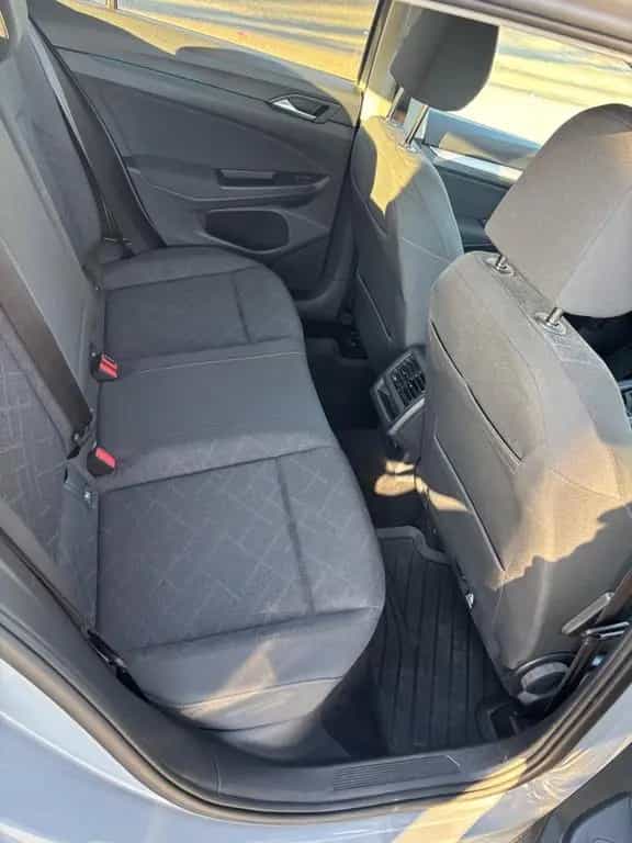 Volkswagen Golf 1.5 TSI ACT OPF 110kW Life Life 07/2020-photo-3