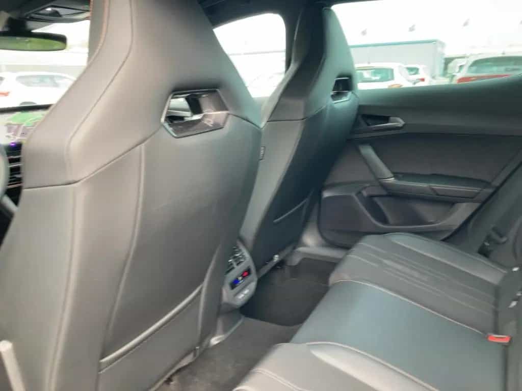 Cupra Formentor 2.0 TSI VZ LED Navi Keyless AD ACC Par 03/2024-photo-10