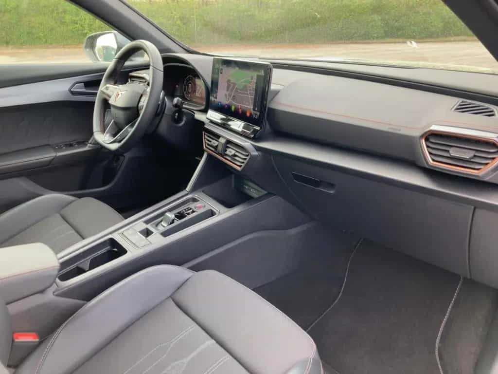 Cupra Formentor 2.0 TSI VZ LED Navi Keyless AD ACC Par 03/2024-photo-11