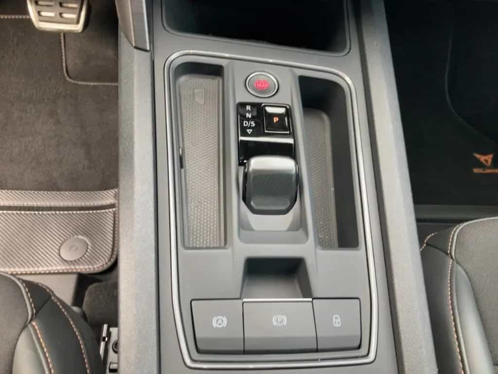 Cupra Formentor 2.0 TSI VZ LED Navi Keyless AD ACC Par 03/2024-photo-18