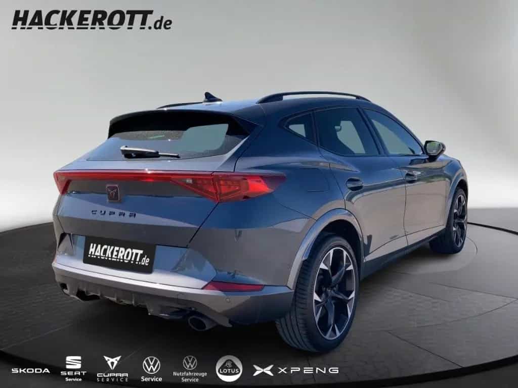 Cupra Formentor 2.0 TSI VZ LED Navi Keyless AD ACC Par 03/2024-photo-2