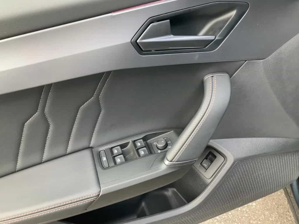 Cupra Formentor 2.0 TSI VZ LED Navi Keyless AD ACC Par 03/2024-photo-20