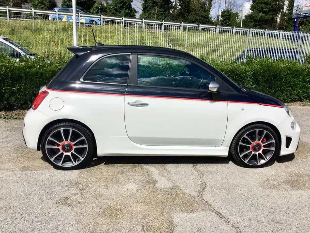 Abarth 595 Turismo 1.4 Turbo T-Jet 165 CV IBRIDA 04/2021-photo-1