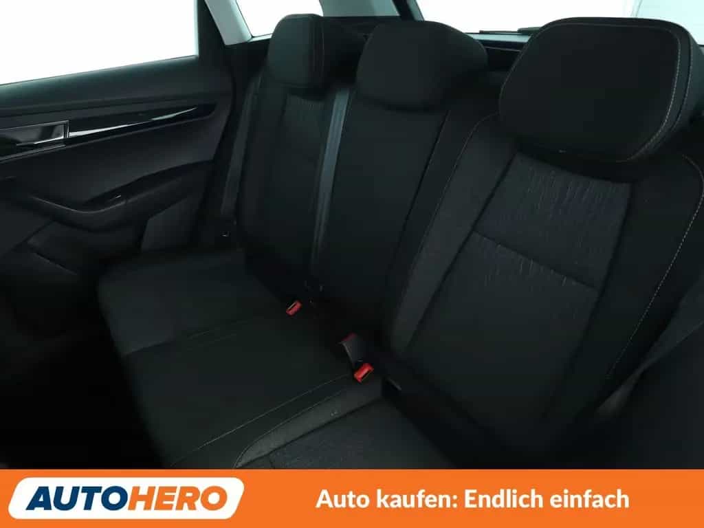 Skoda Karoq 1.0 TSI Style*TEMPO*PDC*SHZ* 04/2018-photo-13