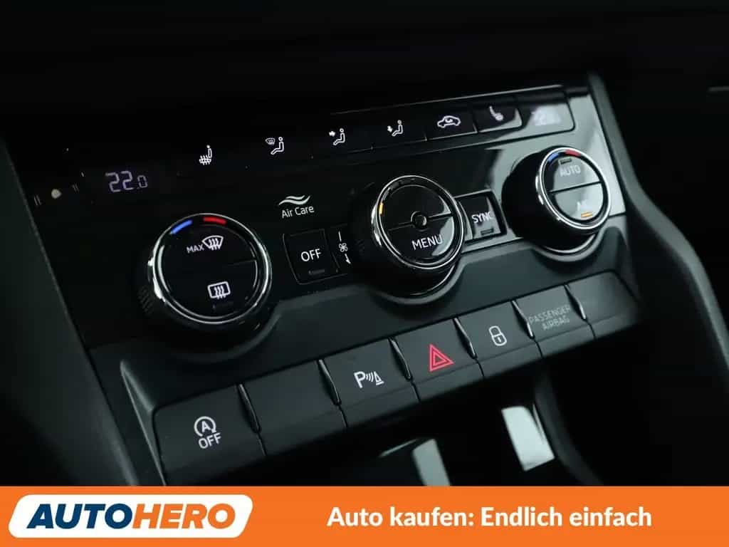 Skoda Karoq 1.0 TSI Style*TEMPO*PDC*SHZ* 04/2018-photo-21