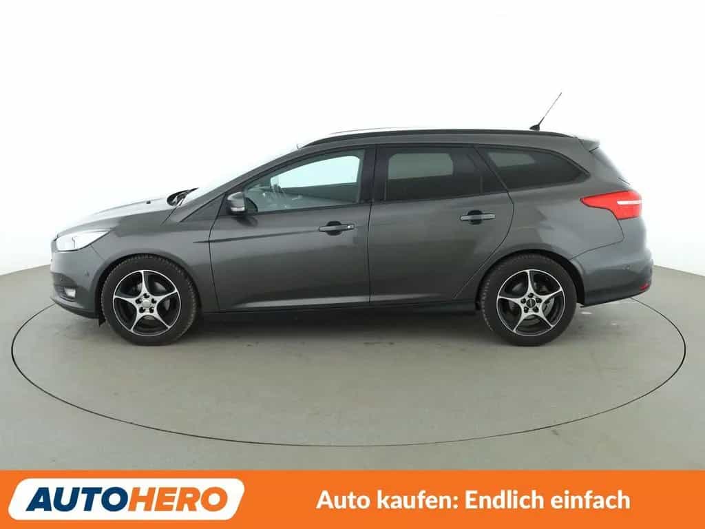 Ford Focus 1.0 EcoBoost Business*NAVI*CAM*PDC*SHZ*LIM 04/2016-photo-2