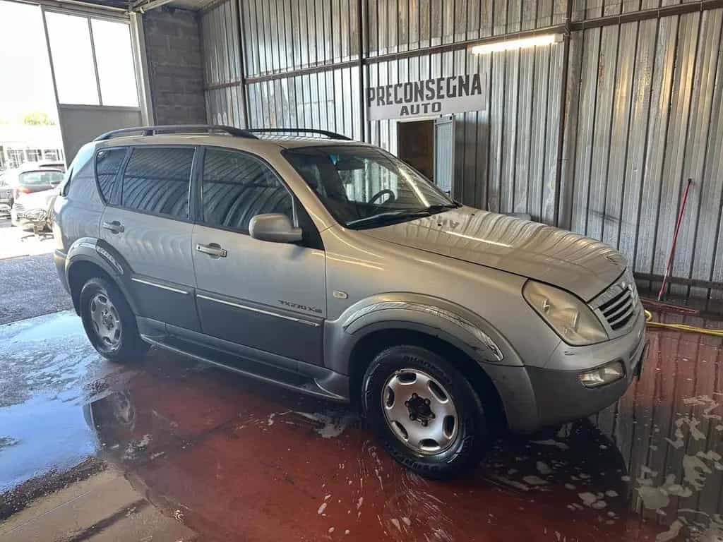 Ssangyong REXTON 2.7 XDi cat Premium 2 TOD 01/2007-photo-3