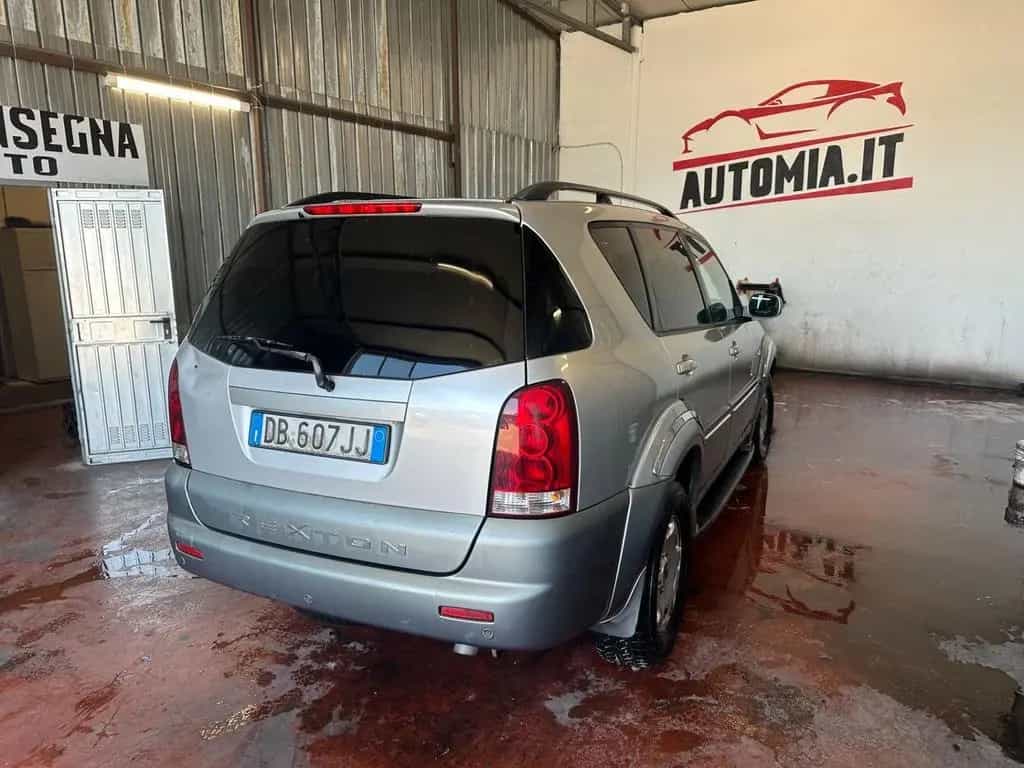 Ssangyong REXTON 2.7 XDi cat Premium 2 TOD 01/2007-photo-4