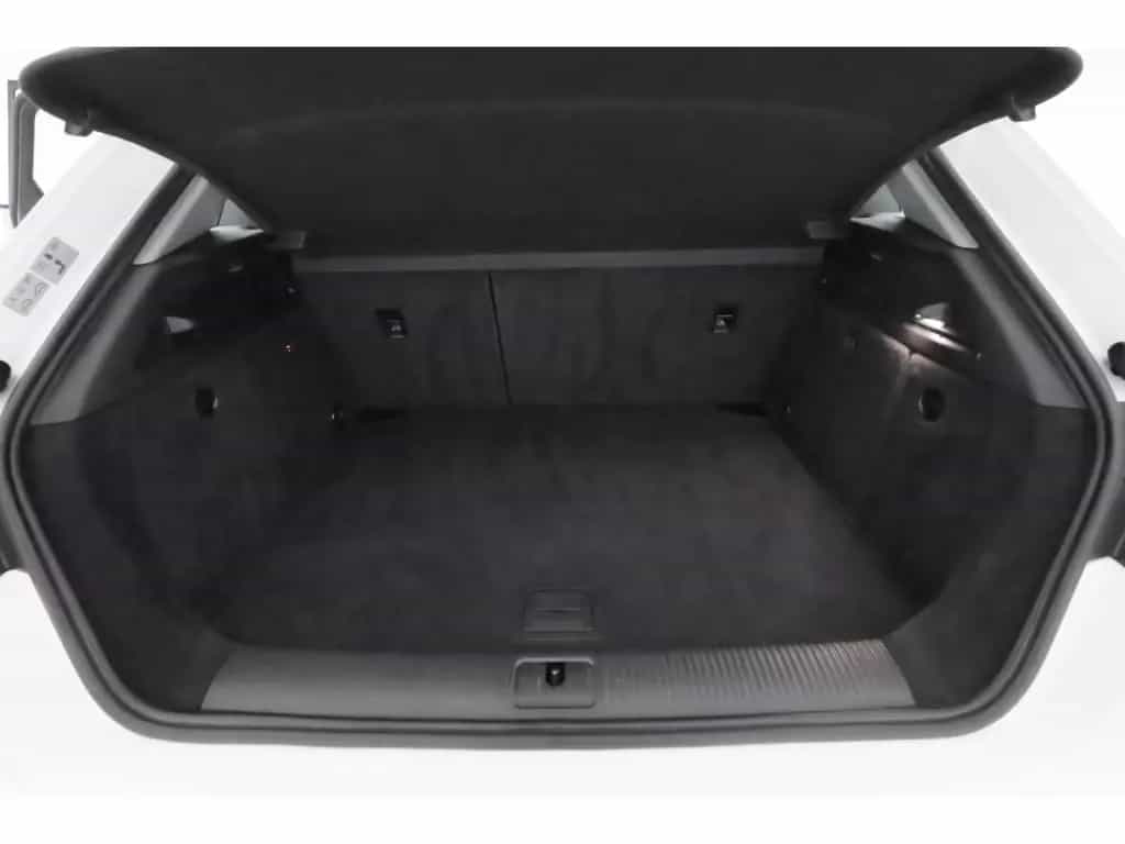 Audi A3 30TFSI Sb Serie+XENON+CARPLAY+SHZ+PDC+KLIMA 10/2018-photo-18