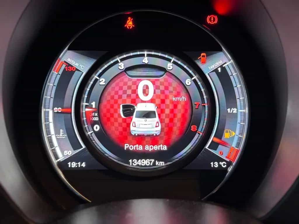 Abarth 595 1.4 Turbo T-Jet 145 CV 01/2017-photo-12