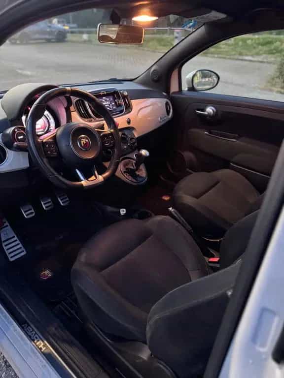 Abarth 595 1.4 Turbo T-Jet 145 CV 01/2017-photo-8