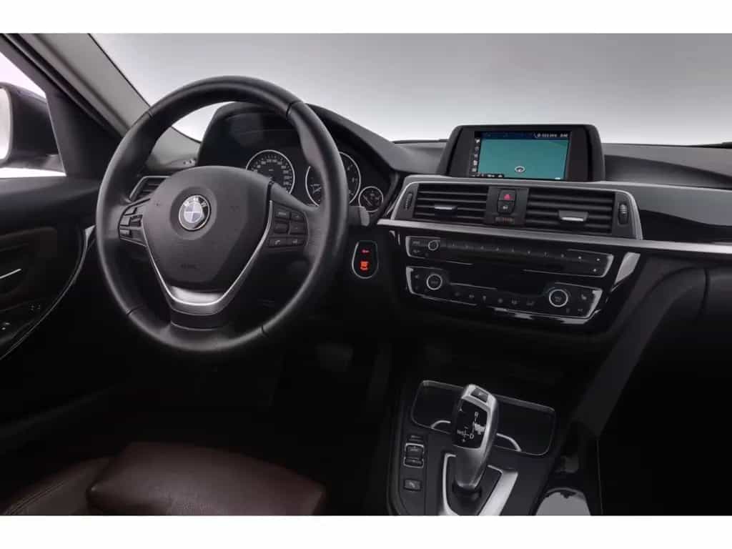 BMW 3 Series 320 d Steptronic Advantage+LED+NAVI+KAMERA +TEMP 04/2018-photo-11