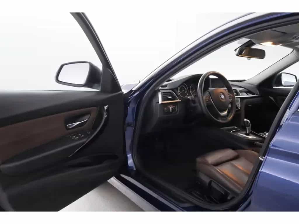 BMW 3 Series 320 d Steptronic Advantage+LED+NAVI+KAMERA +TEMP 04/2018-photo-15