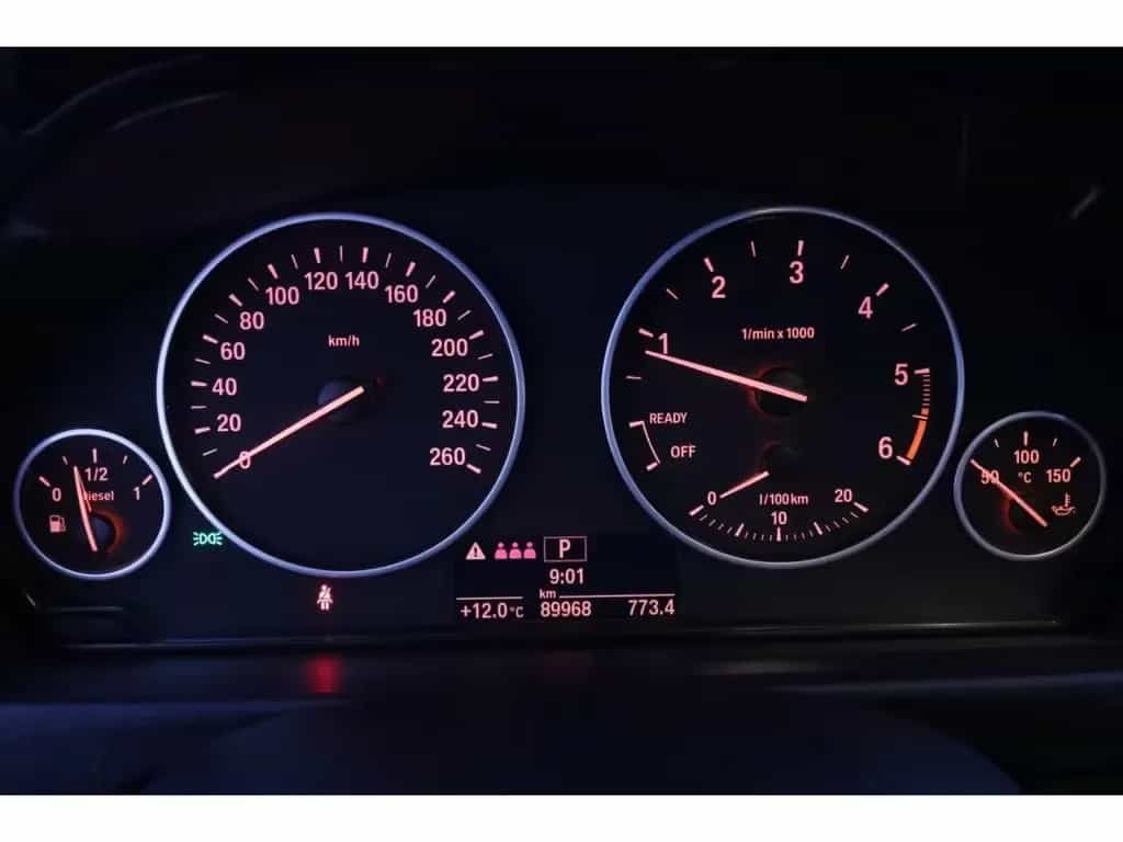 BMW 3 Series 320 d Steptronic Advantage+LED+NAVI+KAMERA +TEMP 04/2018-photo-16