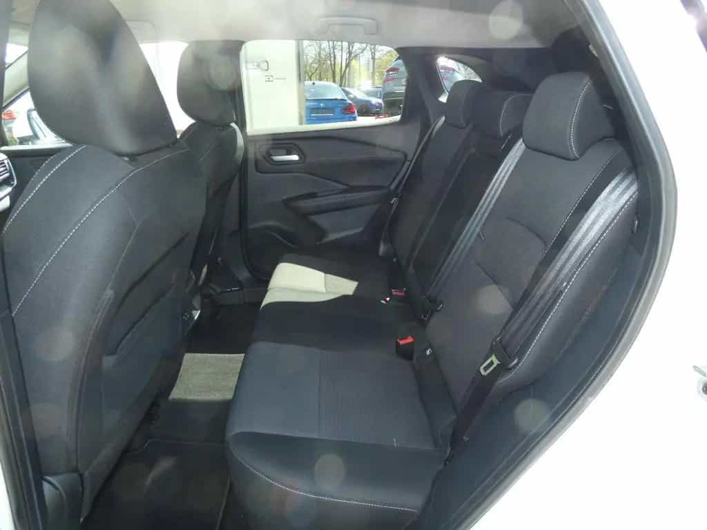 Nissan Qashqai 1.3 DIG-T MHEV Kamera Temp. LED DAB 12/2021-photo-10