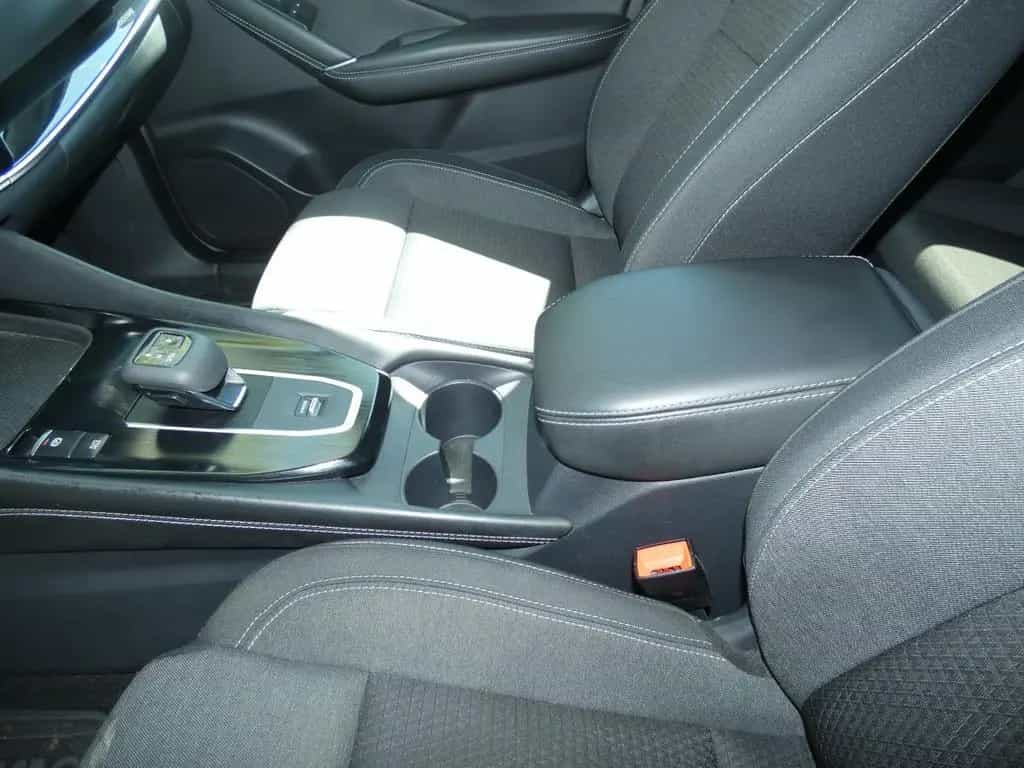 Nissan Qashqai 1.3 DIG-T MHEV Kamera Temp. LED DAB 12/2021-photo-21