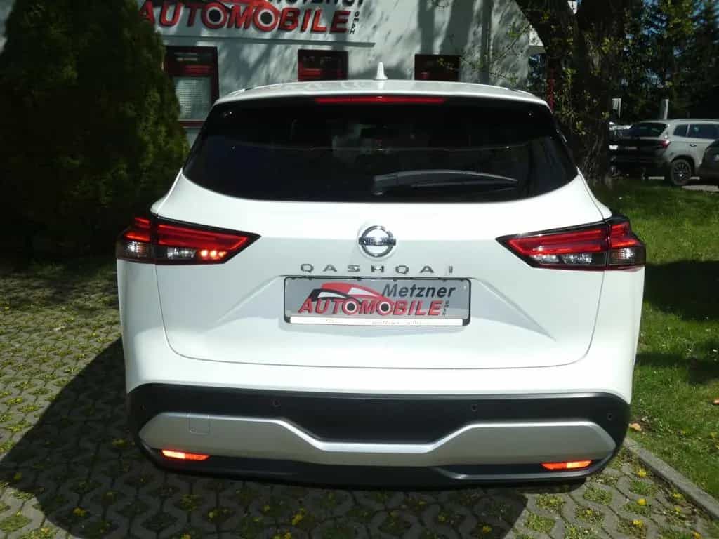 Nissan Qashqai 1.3 DIG-T MHEV Kamera Temp. LED DAB 12/2021-photo-3