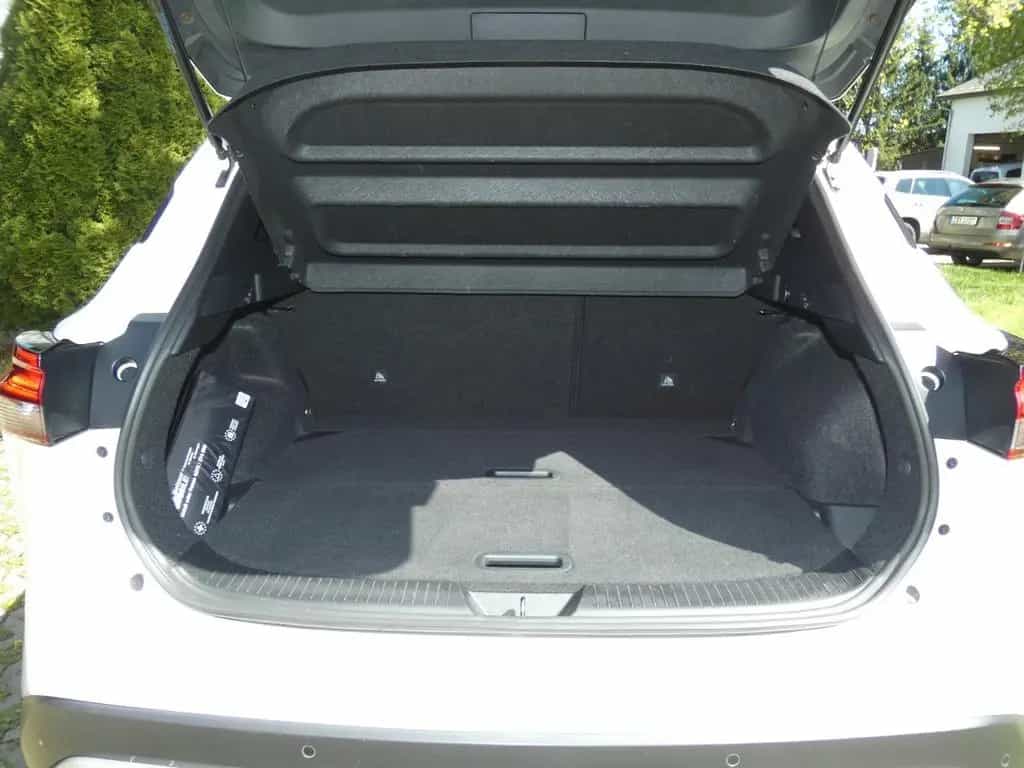 Nissan Qashqai 1.3 DIG-T MHEV Kamera Temp. LED DAB 12/2021-photo-4