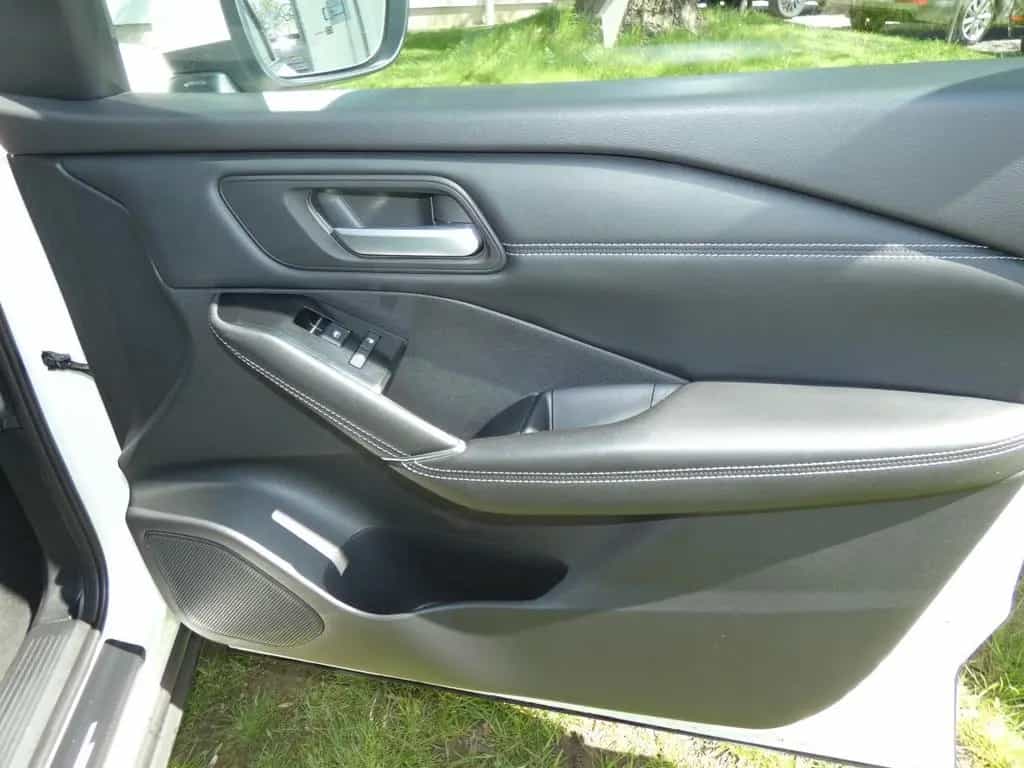 Nissan Qashqai 1.3 DIG-T MHEV Kamera Temp. LED DAB 12/2021-photo-5