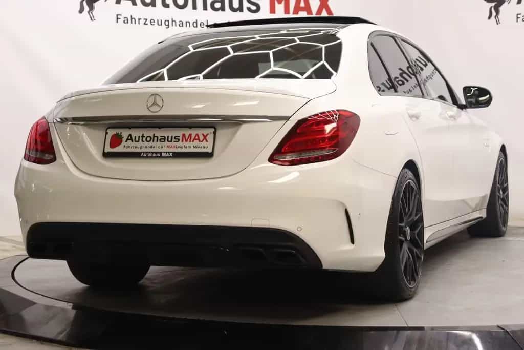 Mercedes-Benz C-Class 63 AMG~Performance AGA~Pano~Burmester~Kamera 11/2017-photo-1