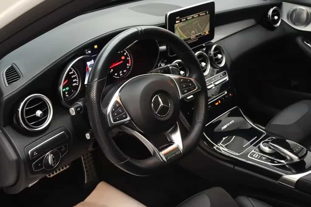 Mercedes-Benz C-Class 63 AMG~Performance AGA~Pano~Burmester~Kamera 11/2017-photo-15