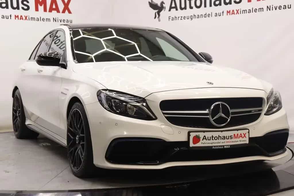 Mercedes-Benz C-Class 63 AMG~Performance AGA~Pano~Burmester~Kamera 11/2017-photo-2