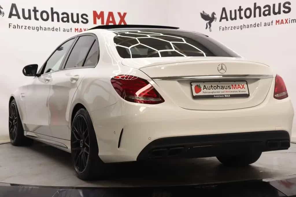 Mercedes-Benz C-Class 63 AMG~Performance AGA~Pano~Burmester~Kamera 11/2017-photo-3