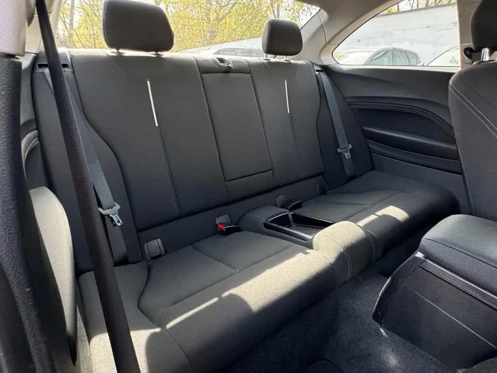 BMW 2 Series 218 i Coupe Sport Line Bi-Xenon*Tempomat*PDC 08/2015-photo-17
