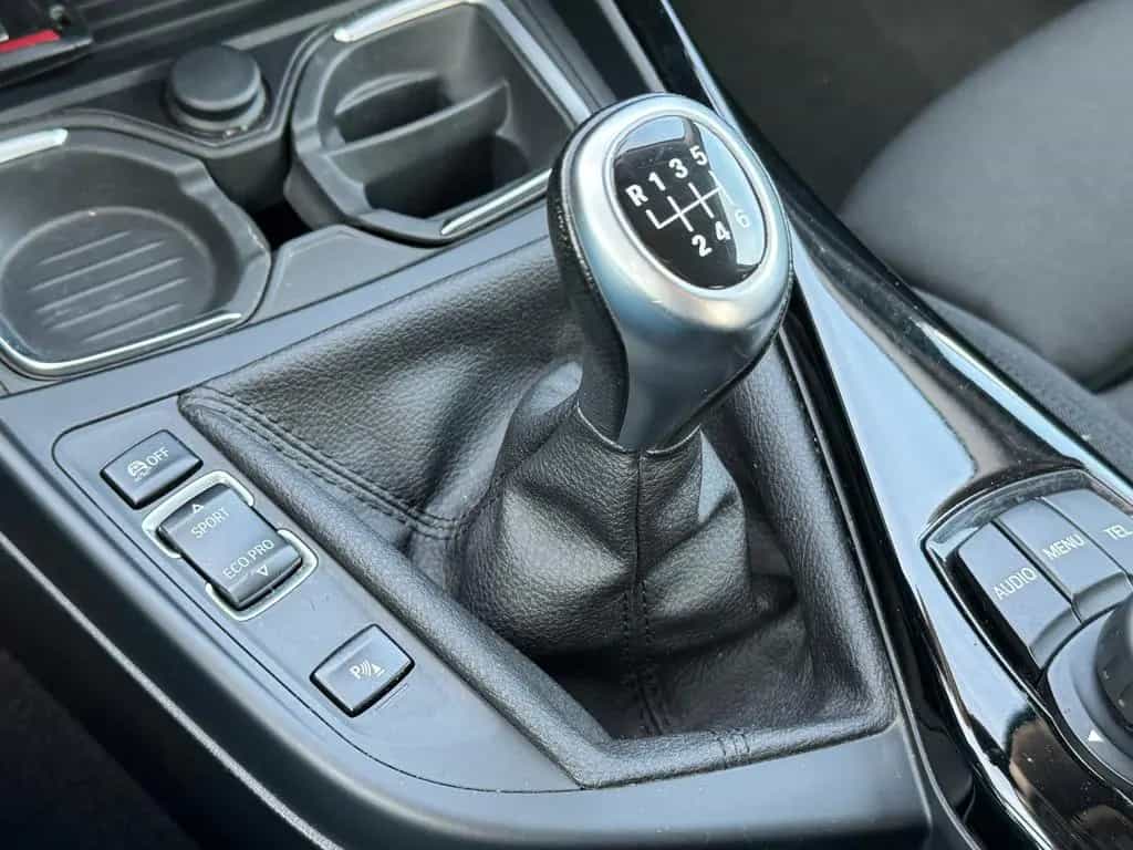 BMW 2 Series 218 i Coupe Sport Line Bi-Xenon*Tempomat*PDC 08/2015-photo-28