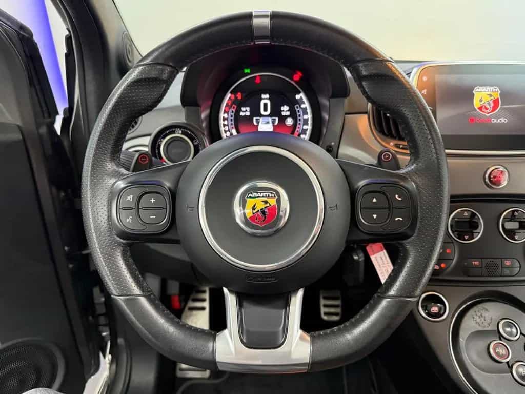 Fiat 595 Turismo Cabrio Aut. 1HD LEDER APPLE NAVI DAB 09/2019-photo-24