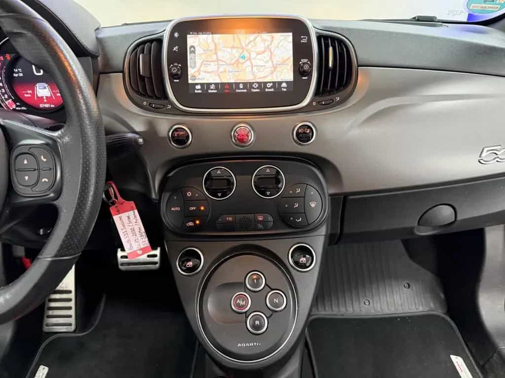 Fiat 595 Turismo Cabrio Aut. 1HD LEDER APPLE NAVI DAB 09/2019-photo-27