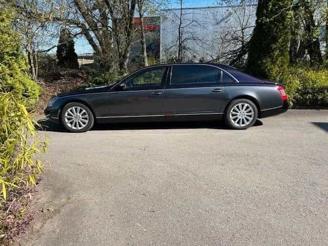 Maybach 62 - 23000km - 1H - Magic Sky -Perfect Condition 01/2007-photo-28