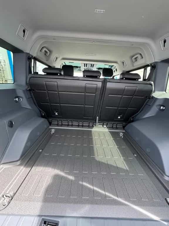 INEOS Grenadier Station Wagon Fieldmaster Edition null-photo-4
