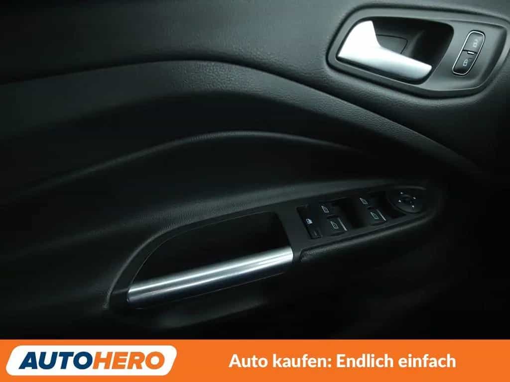 Ford Kuga 1.5 EcoBoost ST-Line *NAV*TEMP*CAM*PDC*SHZ* 06/2018-photo-23