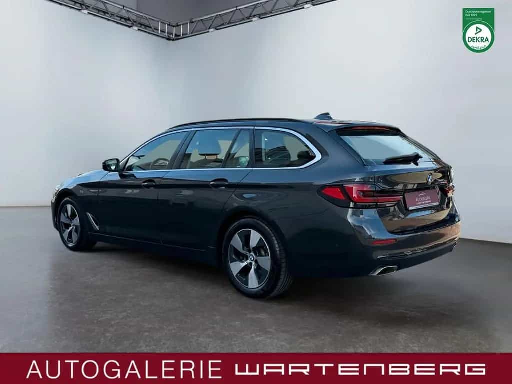 BMW 5 Series 520d Touring/LIVE COC PROF/1.HAND/AHK/ACC/HUD/ 09/2021-photo-2