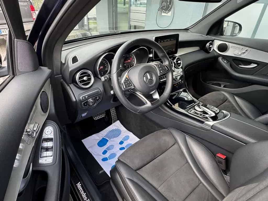 Mercedes-Benz GLC-Class 250 4Matic AMG LINE 03/2019-photo-8