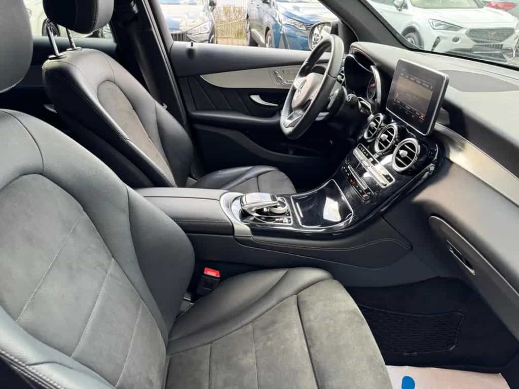 Mercedes-Benz GLC-Class 250 4Matic AMG LINE 03/2019-photo-10