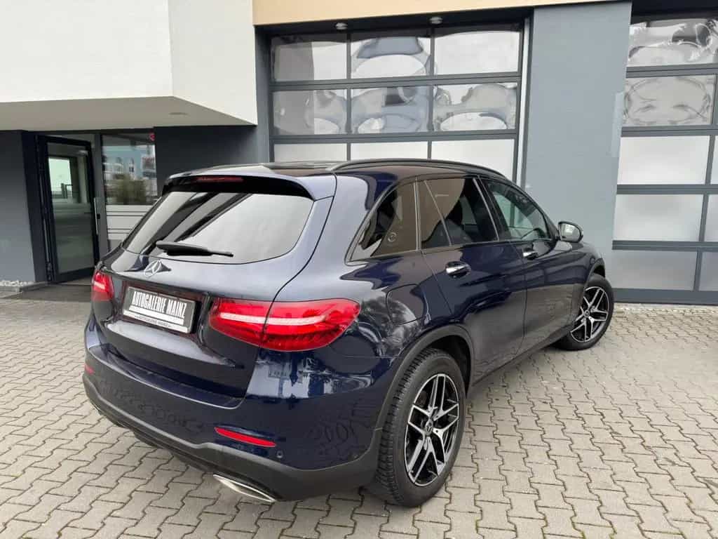 Mercedes-Benz GLC-Class 250 4Matic AMG LINE 03/2019-photo-16